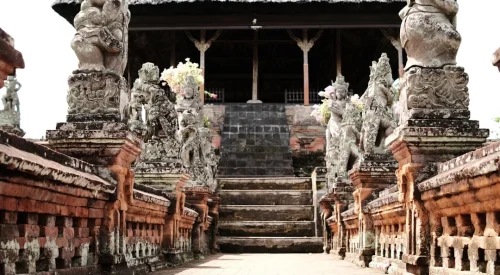 Arsitektur Tradisional Indonesia