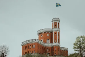 Gaya Arsitektur Scandinavian: Desain Minimalis & Fungsional